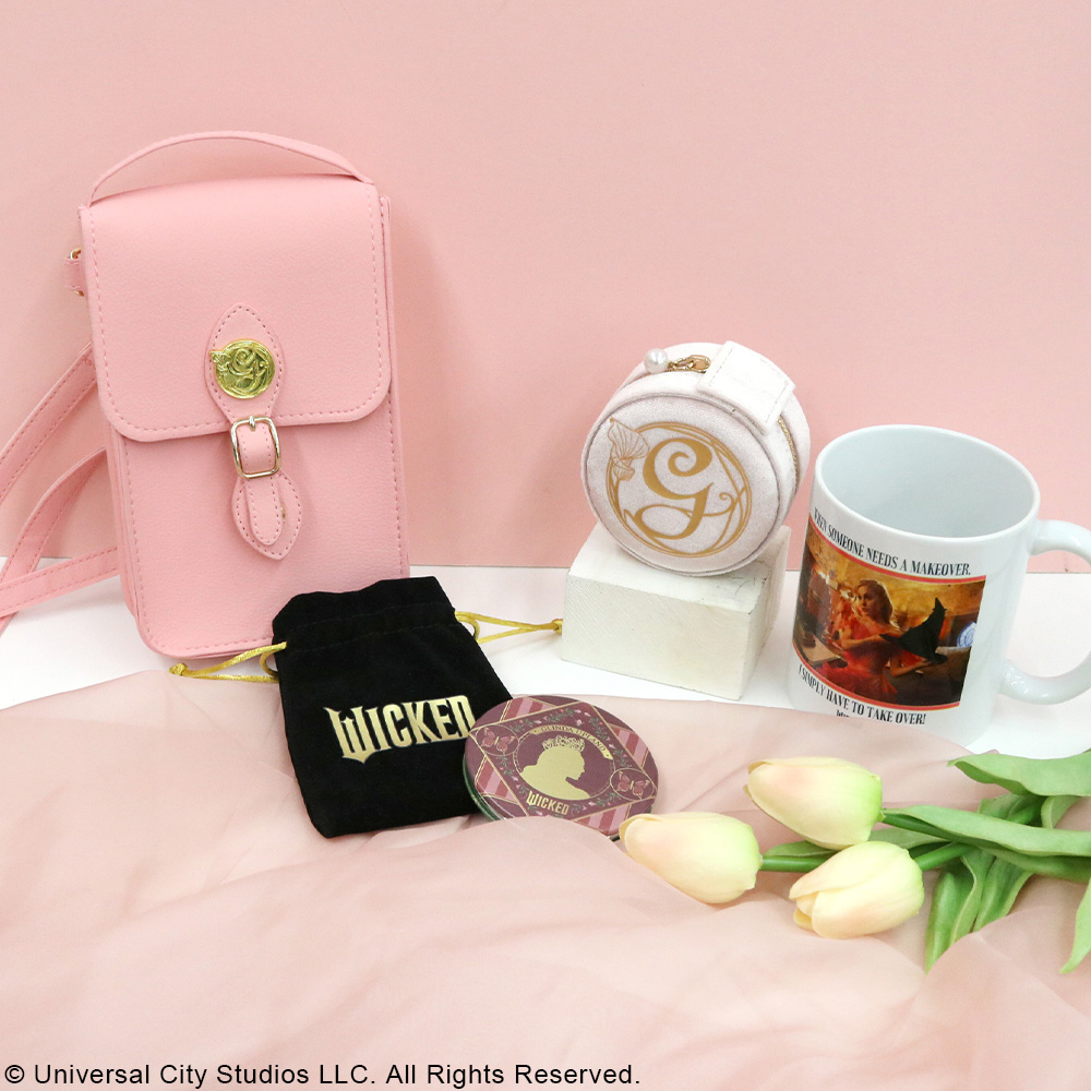 日本に Universal Filmarket マグカップ・食器